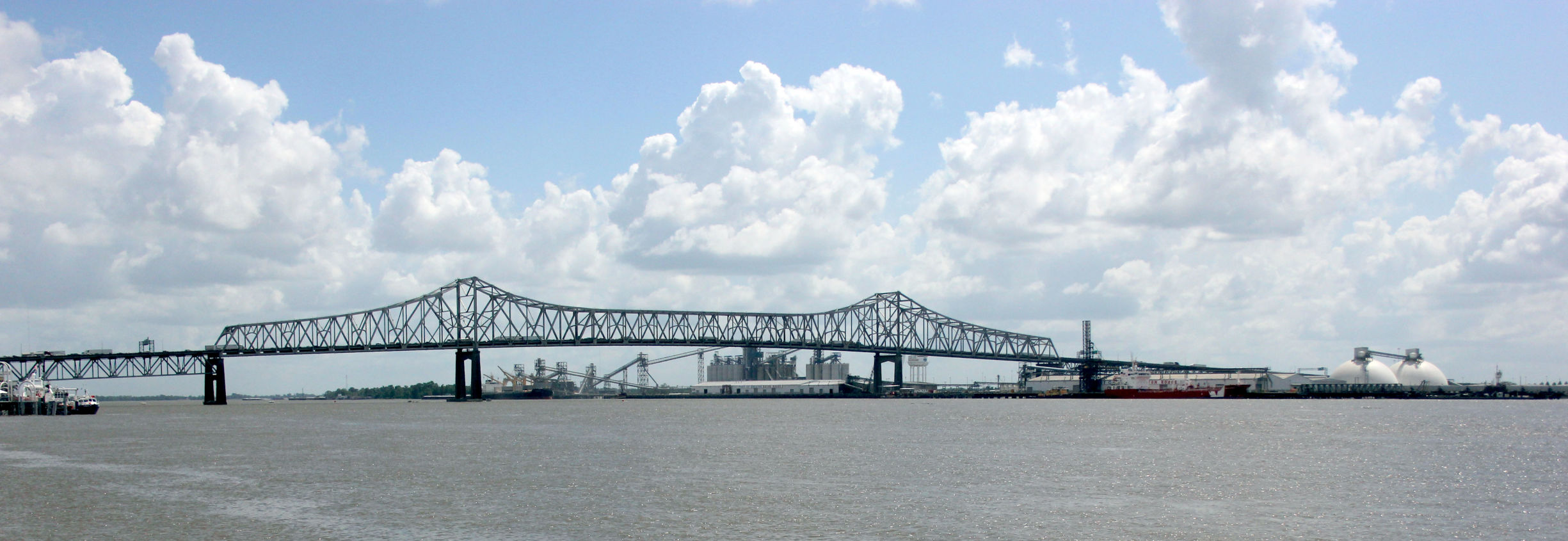 Mississippi River Bridge